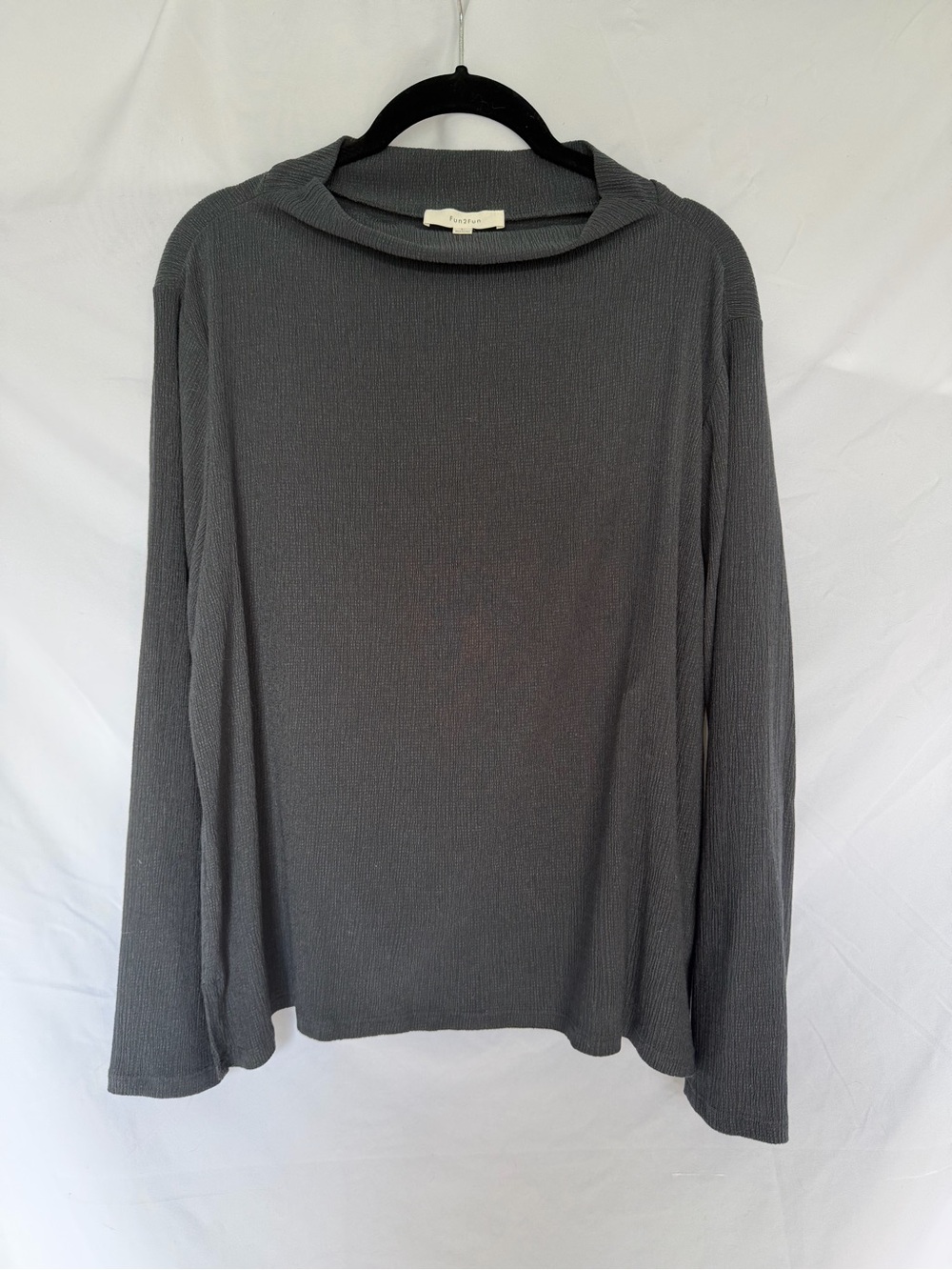 Fun2Fun Textured Long Sleeve Top in Charcoal Gray